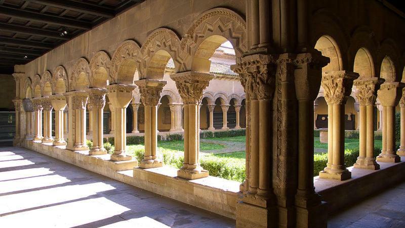 Atico Con Piscina Bellavista Leilighet Tudela Eksteriør bilde