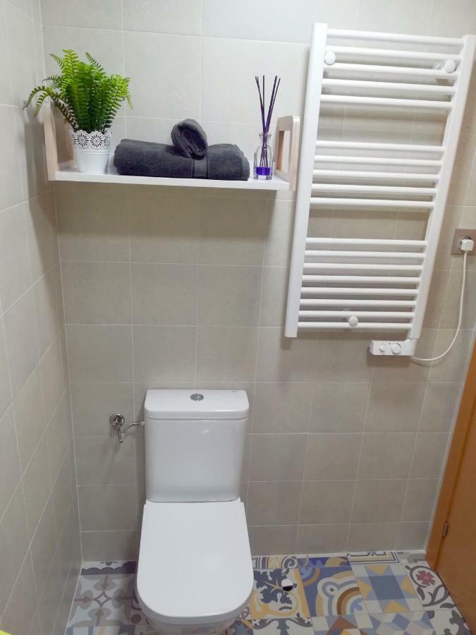Atico Con Piscina Bellavista Leilighet Tudela Eksteriør bilde
